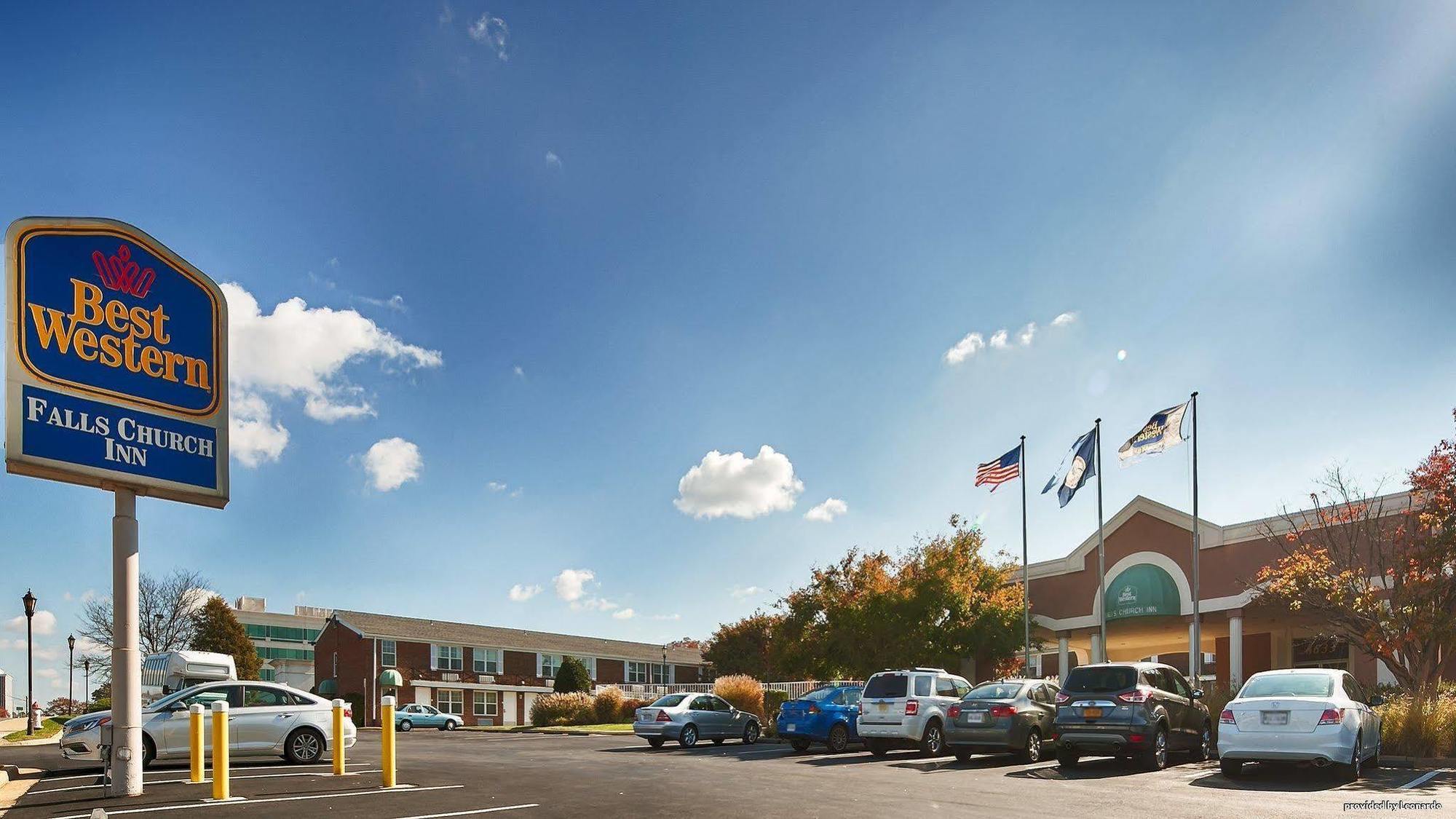 Clarion Inn Falls Church- Arlington Exterior foto
